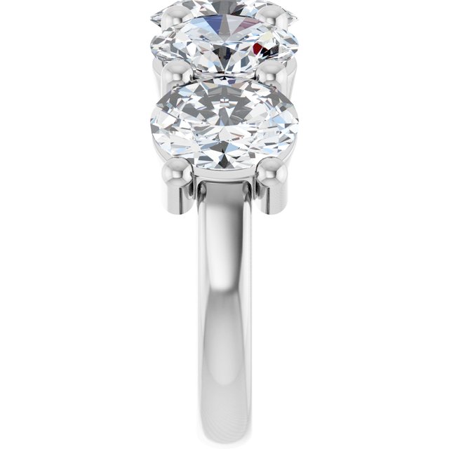 Lab-Grown Diamond | Oval | 8 x 6mm | Natural Diamond | Oval | 8 x 6mm