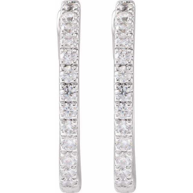 Lab-Grown Diamond | Round | 1.4mm :: 1/3 Ctw