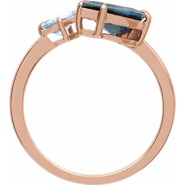 Natural London Blue Topaz | Pear | 10 x 7mm