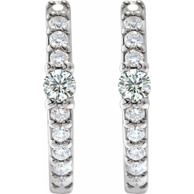 Natural Diamond | Round | 2mm :: 1/6 Ctw