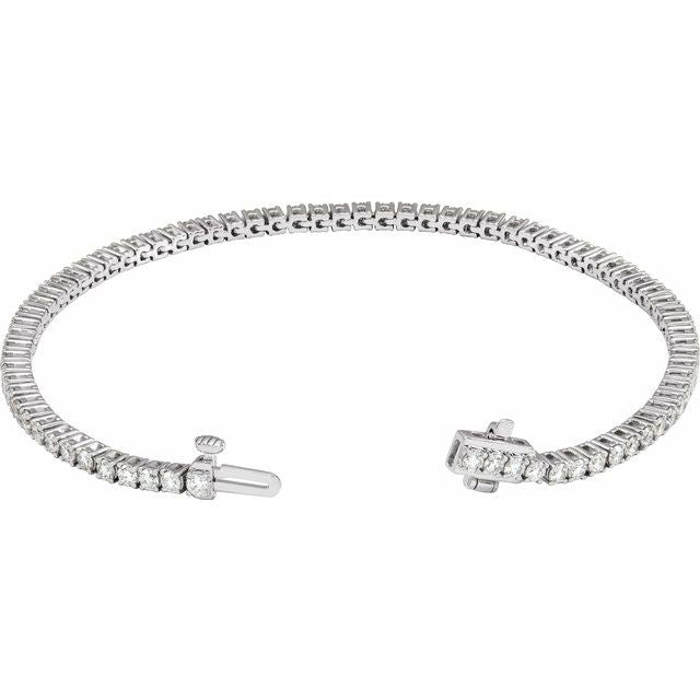 Lab-Grown Diamond | Round | 2.1mm :: 3 Ctw