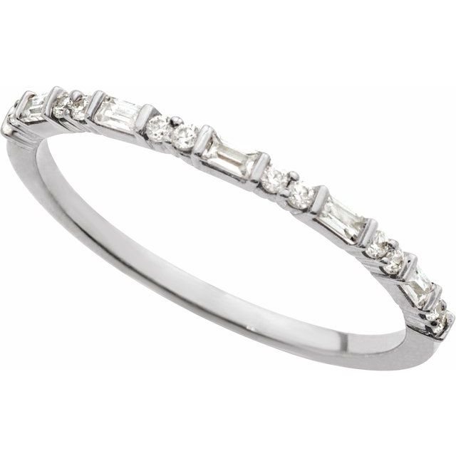 Lab-Grown Diamond | Straight baguette | 2.3 x 1.2mm