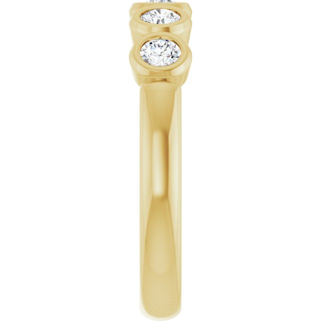 Natural Diamond | Round | 2.75mm | Lab-Grown Diamond | Round | 2.75mm