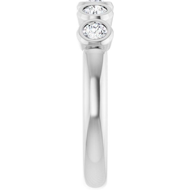 Natural Diamond | Round | 2.75mm | Lab-Grown Diamond | Round | 2.75mm