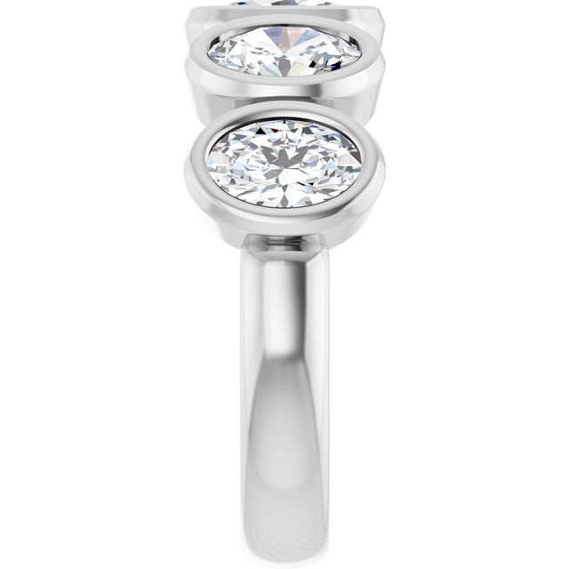 Natural Diamond | Oval | 6 x 4mm | Lab-Grown Diamond | Oval | 6 x 4mm