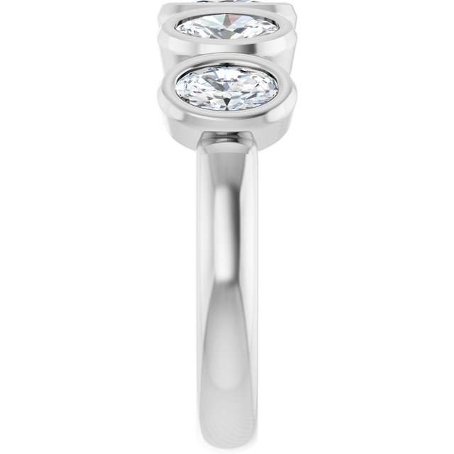 Natural Diamond | Oval | 5 x 3mm | Lab-Grown Diamond | Oval | 5 x 3mm