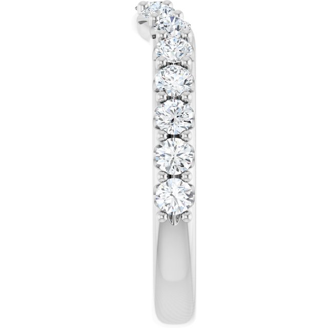 Natural Diamond | Round | 2.5mm | Lab-Grown Diamond | Round | 2.5mm
