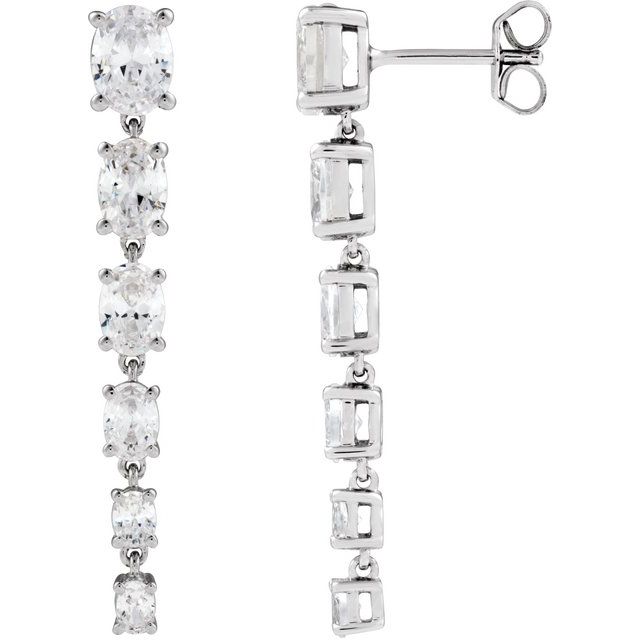Lab-Grown Diamond | Oval | 6.3 x 4.7mm
