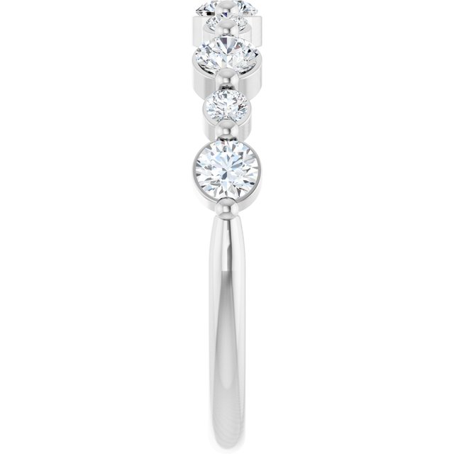 Natural Diamond | Round | 3mm | Lab-Grown Diamond | Round | 3mm