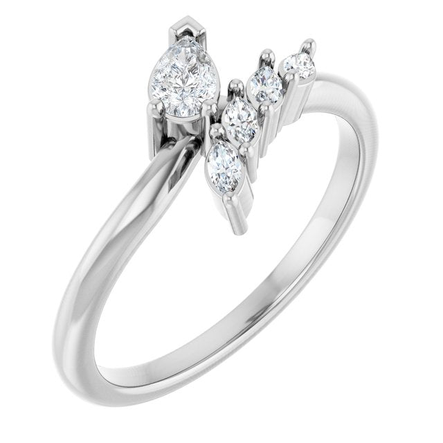 Natural Diamond | Pear | 5 x 3mm | Lab-Grown Diamond | Pear | 5 x 3mm