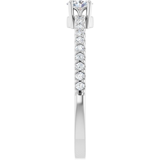 Natural Diamond | Oval | 4 x 3mm | Lab-Grown Diamond | Oval | 4 x 3mm