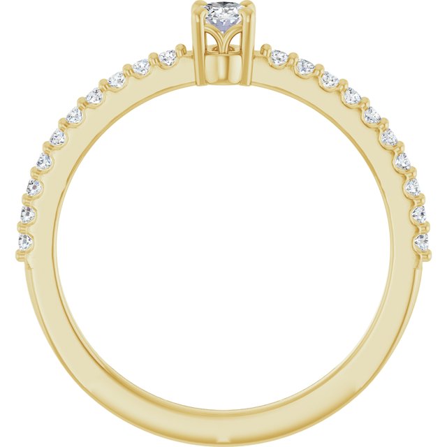Natural Diamond | Oval | 4 x 3mm | Lab-Grown Diamond | Oval | 4 x 3mm