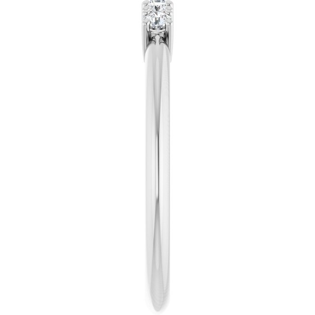 Natural Diamond | Round | 2mm | Lab-Grown Diamond | Round | 2mm