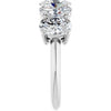 Lab-Grown Diamond | Oval | 7 x 5mm