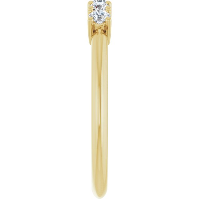 Natural Diamond | Round | 2.5mm | Lab-Grown Diamond | Round | 2.5mm