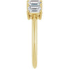 Lab-Grown Diamond | Emerald | 4.5 x 3mm