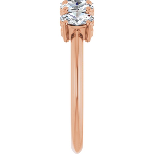 Natural Diamond | Oval | 5 x 3mm | Lab-Grown Diamond | Oval | 5 x 3mm