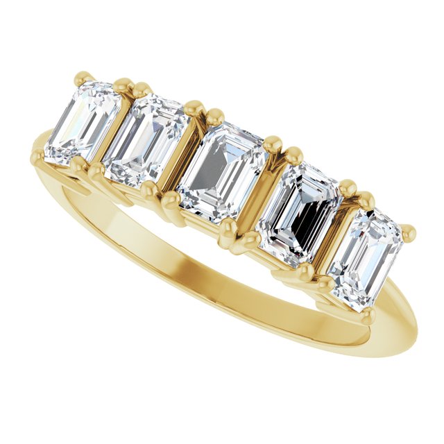 Lab-Grown Diamond | Emerald | 4.5 x 3mm