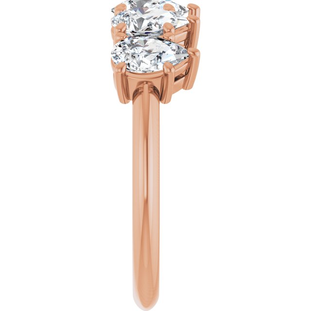 Lab-Grown Diamond | Pear | 6 x 4mm