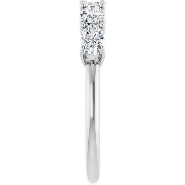 Natural Diamond | Oval | 5 x 3mm | Lab-Grown Diamond | Oval | 5 x 3mm