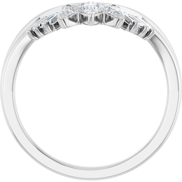 Natural Diamond | Pear | 4.1 x 2.7mm | Lab-Grown Diamond | Pear | 4.1 x 2.7mm