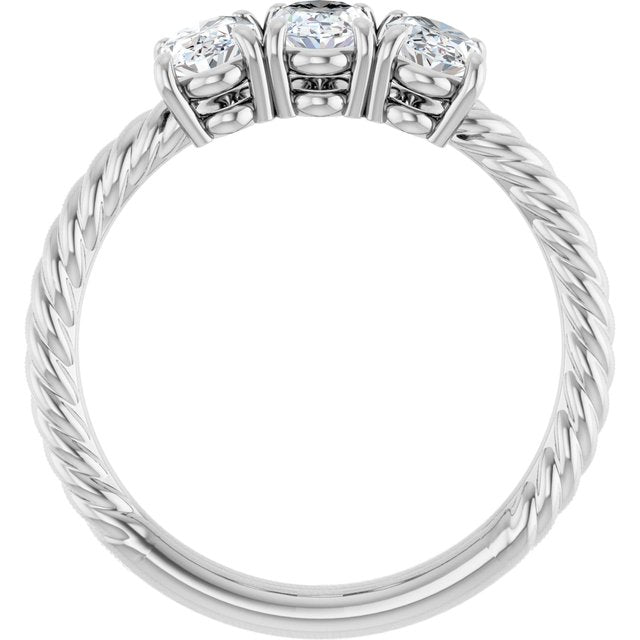 Lab-Grown Diamond | Oval | 8 x 6mm