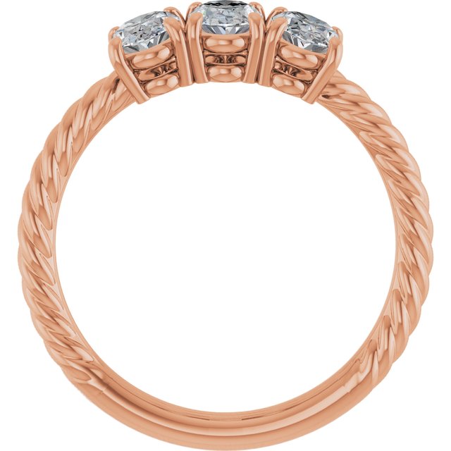 Lab-Grown Diamond | Oval | 8 x 6mm