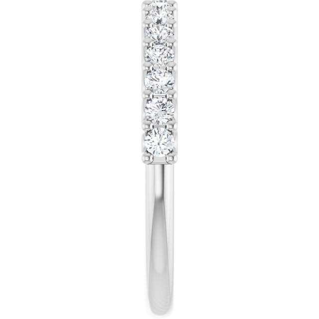 Natural Diamond | Round | 2mm | Lab-Grown Diamond | Round | 2mm