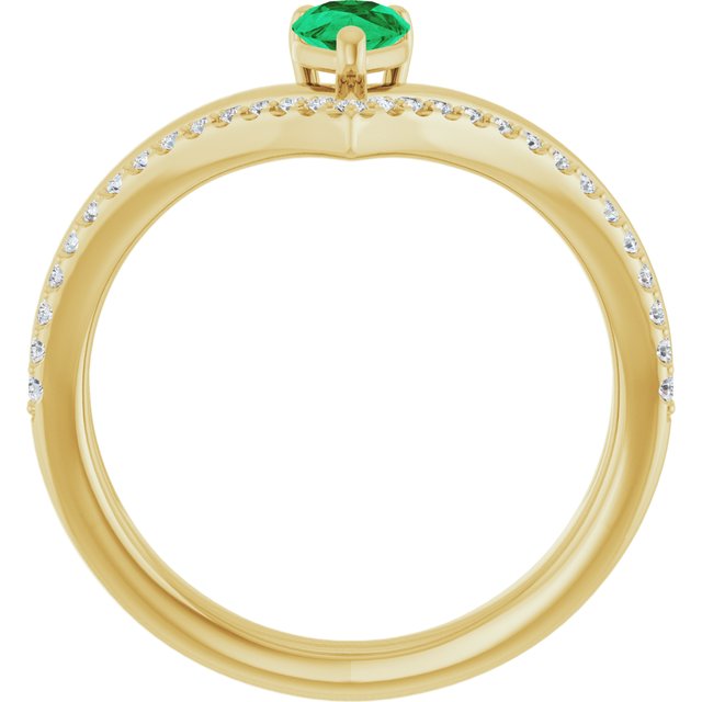 Lab-Grown Emerald | Pear | 6 x 4mm