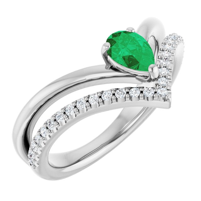 Lab-Grown Emerald | Pear | 6 x 4mm