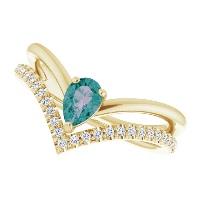 Lab-Grown Alexandrite | Pear | 6 x 4mm