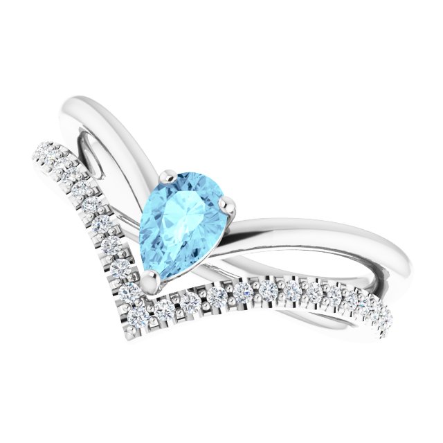 Natural Aquamarine | Pear | 6 x 4mm