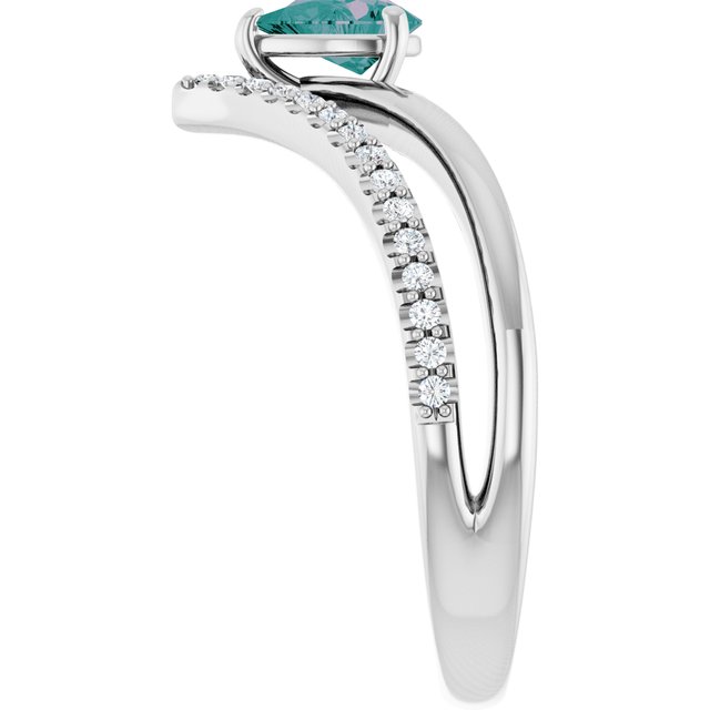 Lab-Grown Alexandrite | Pear | 6 x 4mm