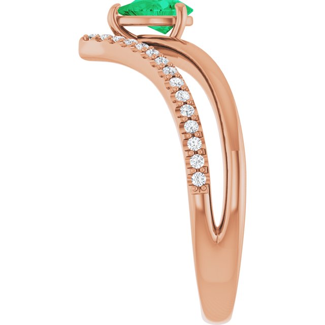Lab-Grown Emerald | Pear | 6 x 4mm