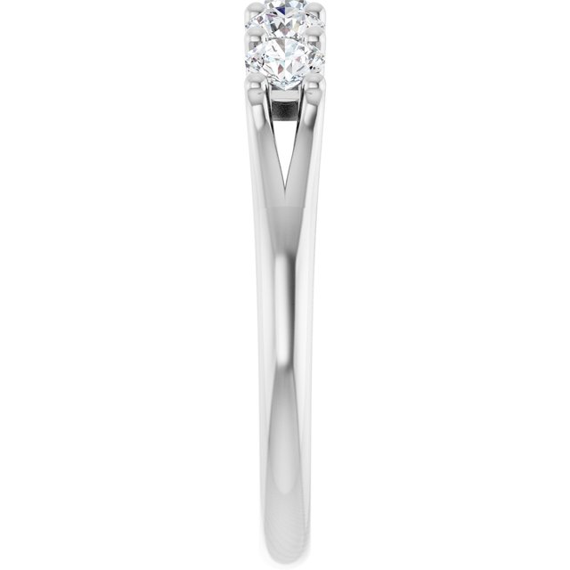 Lab-Grown Diamond | Round | 3.2mm