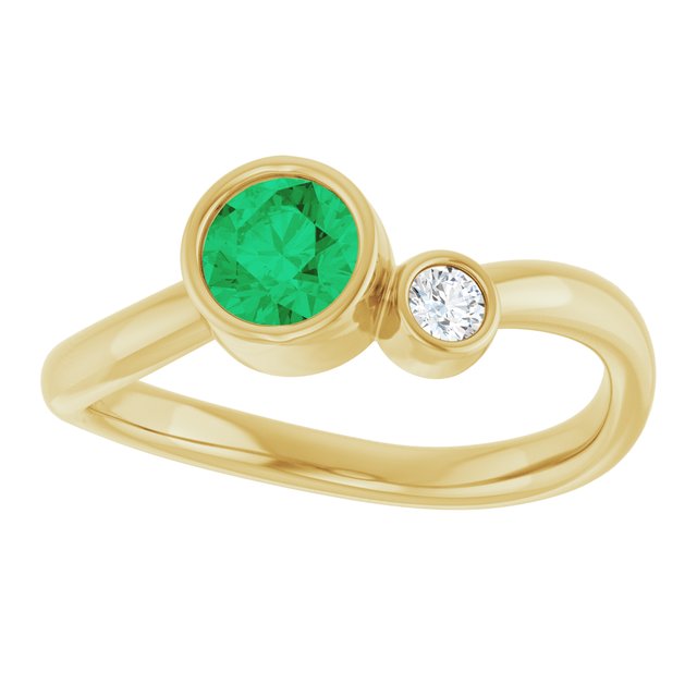 Natural Emerald Round Accented Bezel-Set Ring in 14K Yellow Gold
