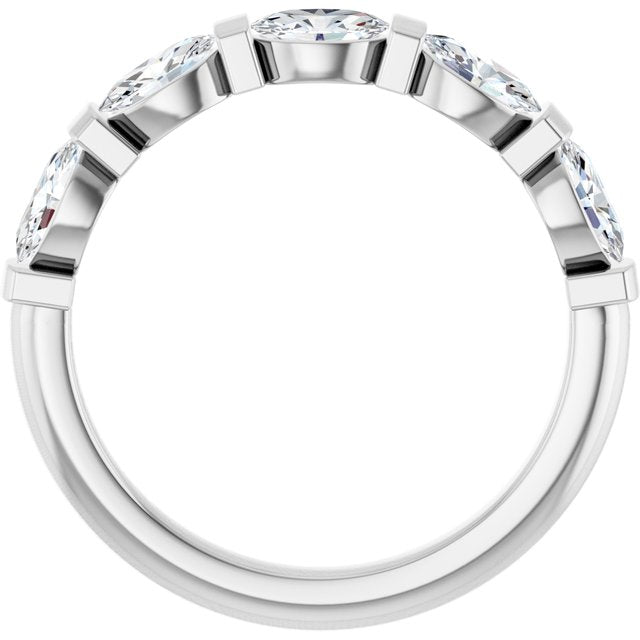 Natural Diamond | Oval | 5 x 3mm | Lab-Grown Diamond | Oval | 5 x 3mm