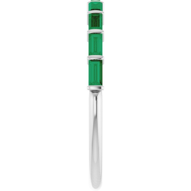 Natural Green Emerald | Straight baguette | 3 x 1.5mm | Lab-Grown Green Emerald | Straight baguette | 3 x 1.5mm