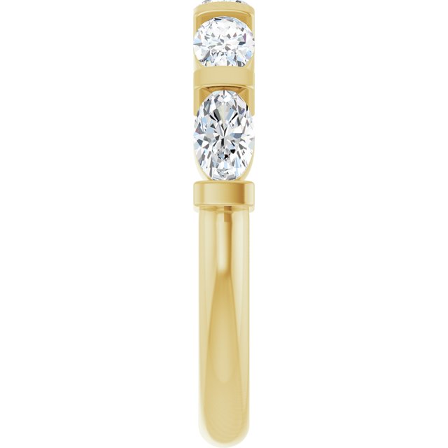 Natural Diamond | Oval | 5 x 3mm | Lab-Grown Diamond | Oval | 5 x 3mm