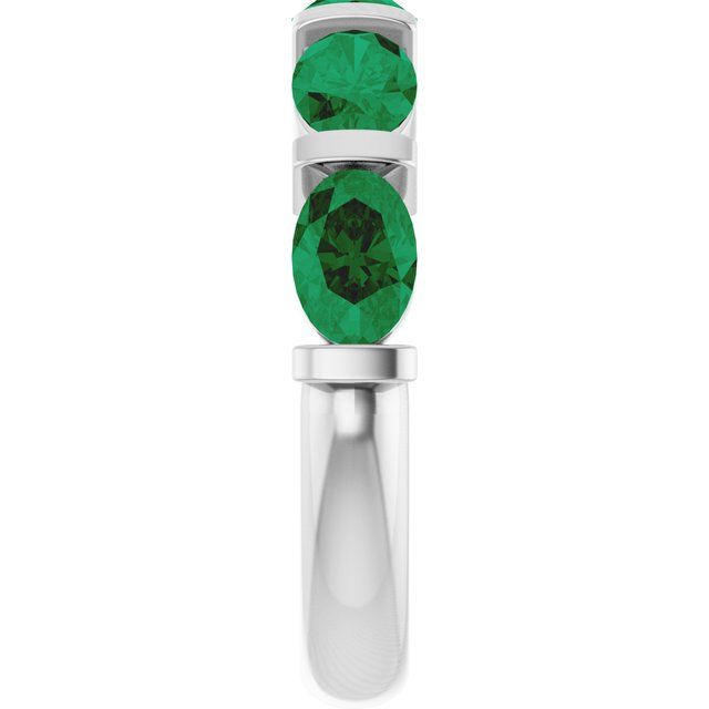 Natural Green Emerald | Oval | 6 x 4mm | Lab-Grown Green Emerald | Oval | 6 x 4mm