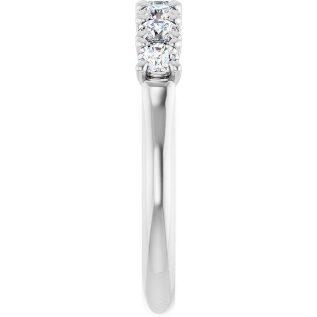 Lab-Grown Diamond | Round | 3mm