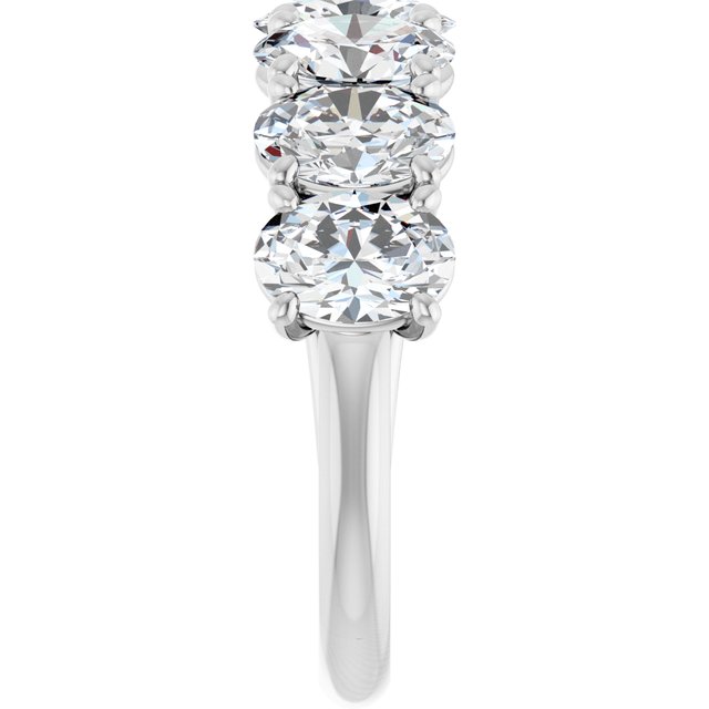 Natural Diamond | Oval | 7 x 5mm | Lab-Grown Diamond | Oval | 7 x 5mm