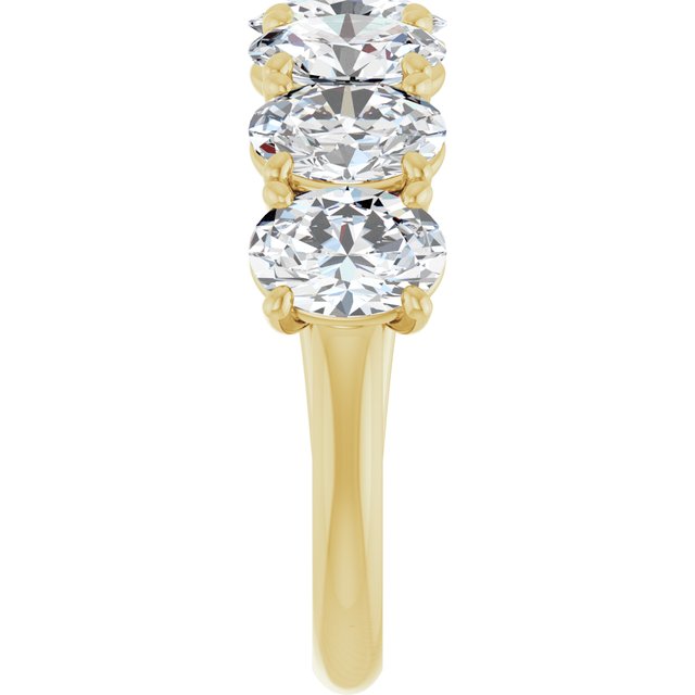 Natural Diamond | Oval | 7 x 5mm | Lab-Grown Diamond | Oval | 7 x 5mm