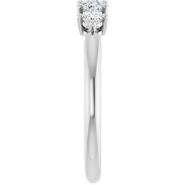 Natural Diamond | Round | 2.5mm