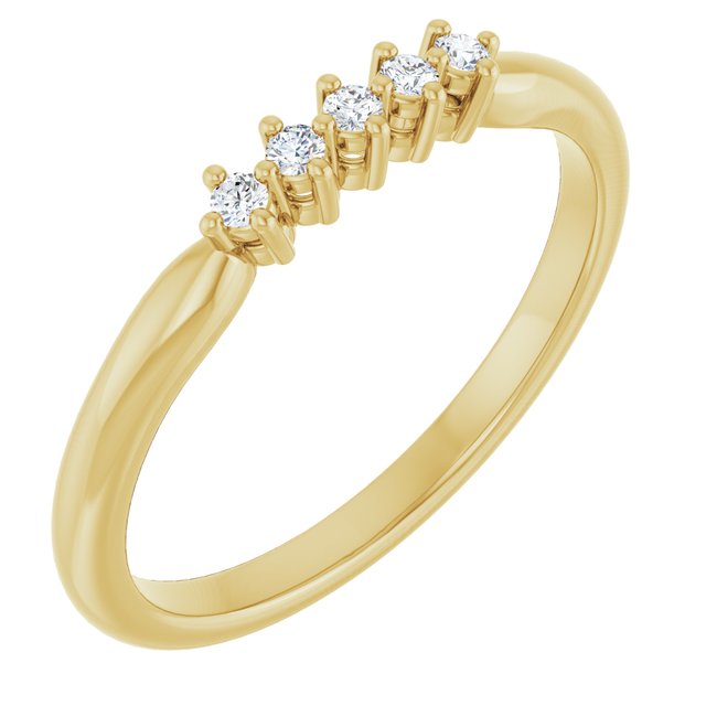 Scattered Five-Stone Diamond Anniversary Band — 14K Yellow Gold