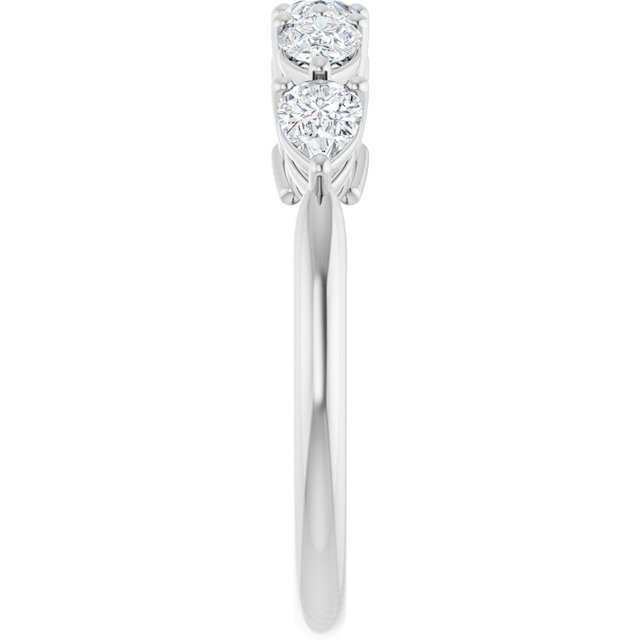 Natural Diamond | Pear | 4 x 3mm | Lab-Grown Diamond | Pear | 4 x 3mm