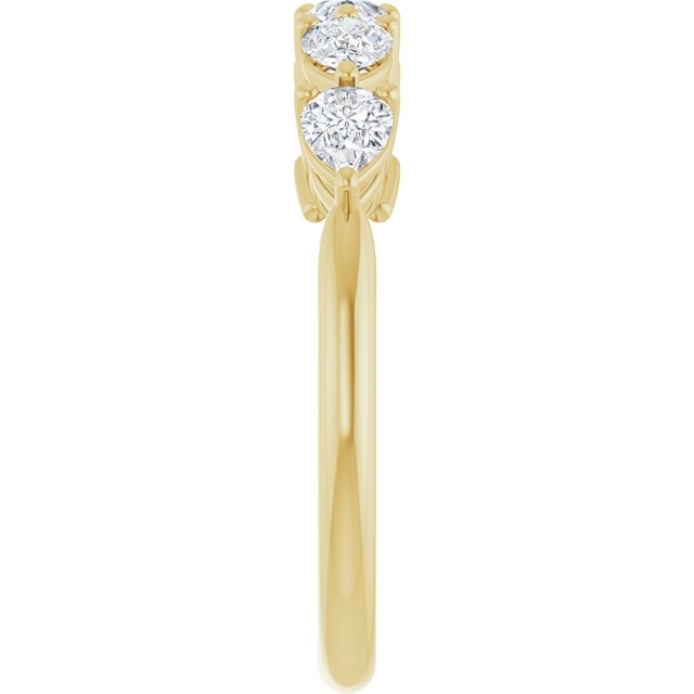 Natural Diamond | Pear | 4 x 3mm | Lab-Grown Diamond | Pear | 4 x 3mm