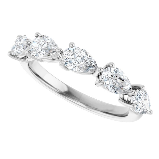 Natural Diamond | Pear | 5.5 x 3.5mm | Lab-Grown Diamond | Pear | 5.5 x 3.5mm