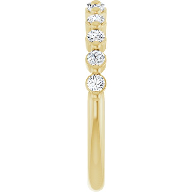 Natural Diamond | Round | 2mm | Natural Diamond | Round | 2.25mm | Lab-Grown Diamond | Round | 2mm | Lab-Grown Diamond | Round | 2.25mm