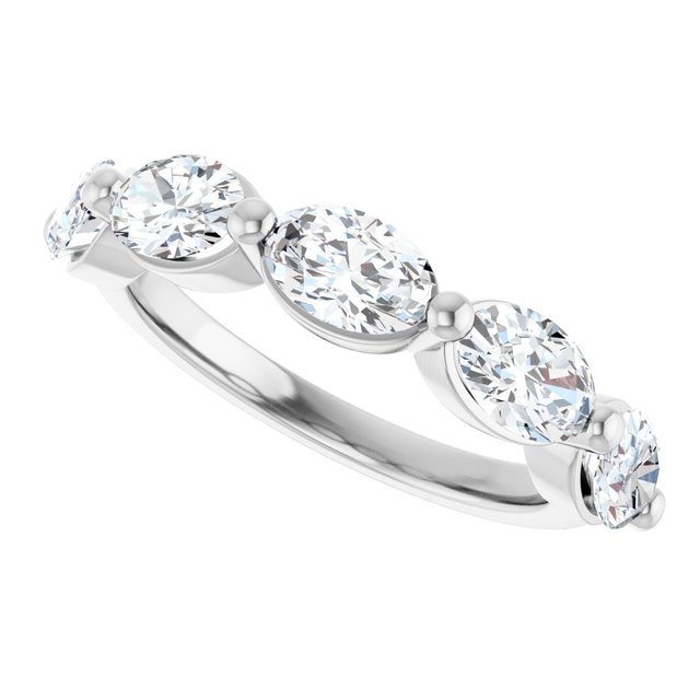 Natural Diamond | Oval | 6 x 4mm | Lab-Grown Diamond | Oval | 6 x 4mm